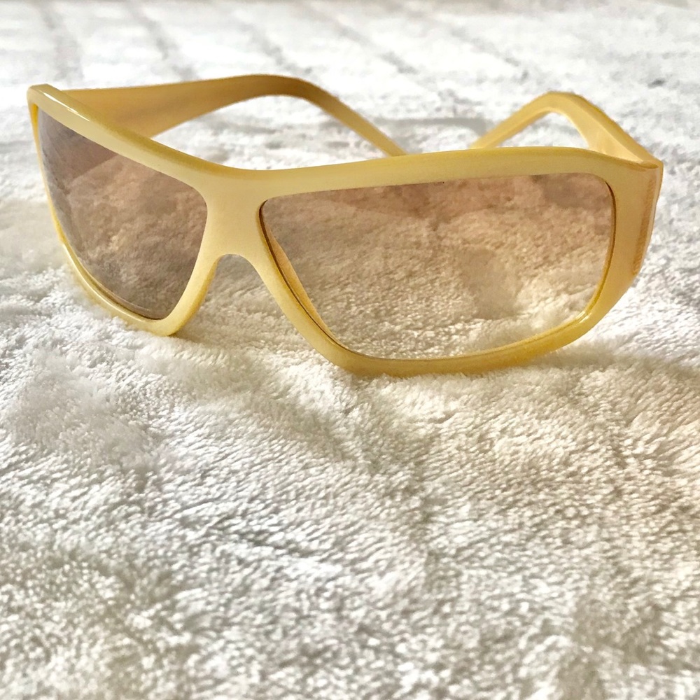 ⬇️ PRICE DROP! ROBERTO CAVALLI Vintage Sunglasses